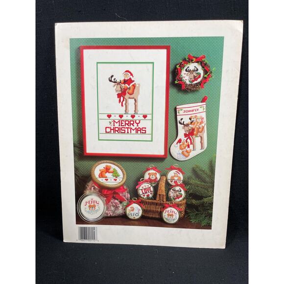 Dimensions Linda Gillman Santa Helpers book 3, patterns - Picture 2 of 4